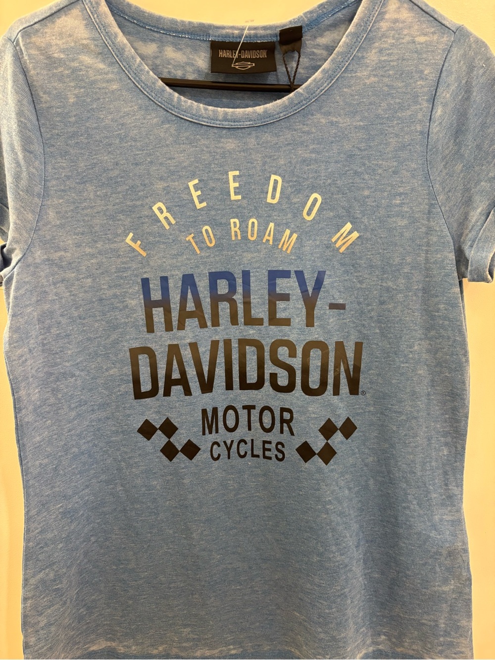 Harley-Davidson Blue 'Freedom to Roam' Graphic Tee. **New